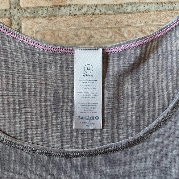 Ivivva top - Picture 3 of 3